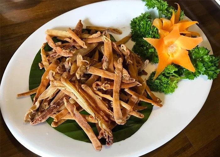 Món ngon từ sá sùng khô.