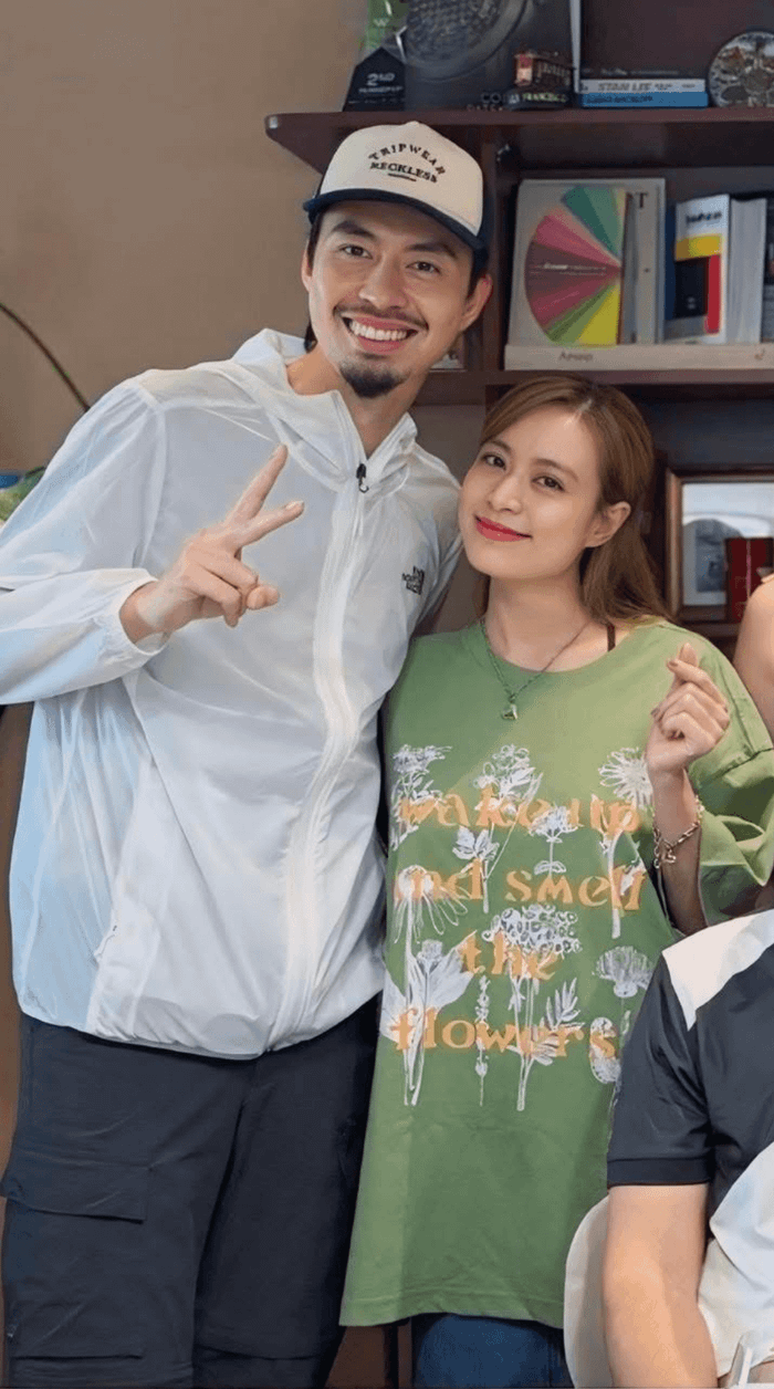 Đen Vâu và Hoàng Thùy Linh.&nbsp;