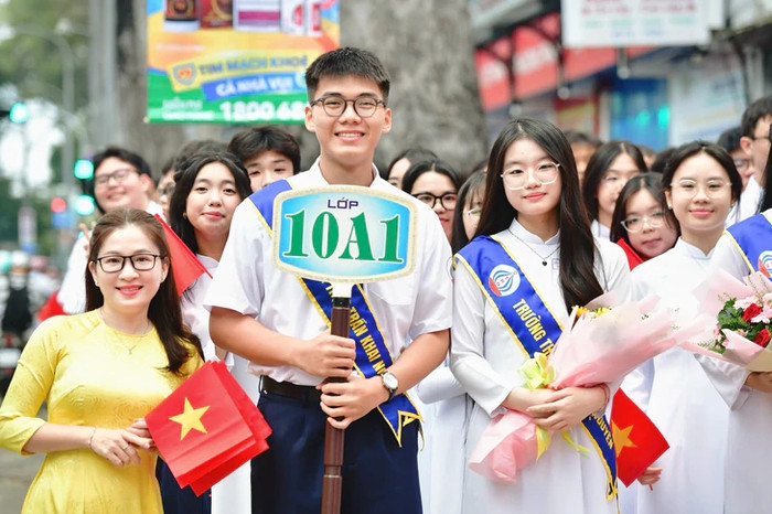 Học sinh lớp 10 ở TP.HCM trong ngày khai giảng năm học 2026-2027 - Ảnh: DUYÊN PHAN&nbsp;