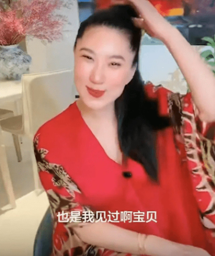 Bạn gái cũ của Tạ Hiền nhắc đến Tạ Đình Phong, thẳng thừng nhận xét ngoại hình Ảnh 1