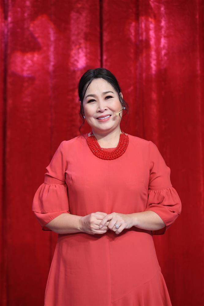 NSND Hồng Vân đã không ngừng nỗ lực suốt thời gian qua để có được thành công như hiện tại.