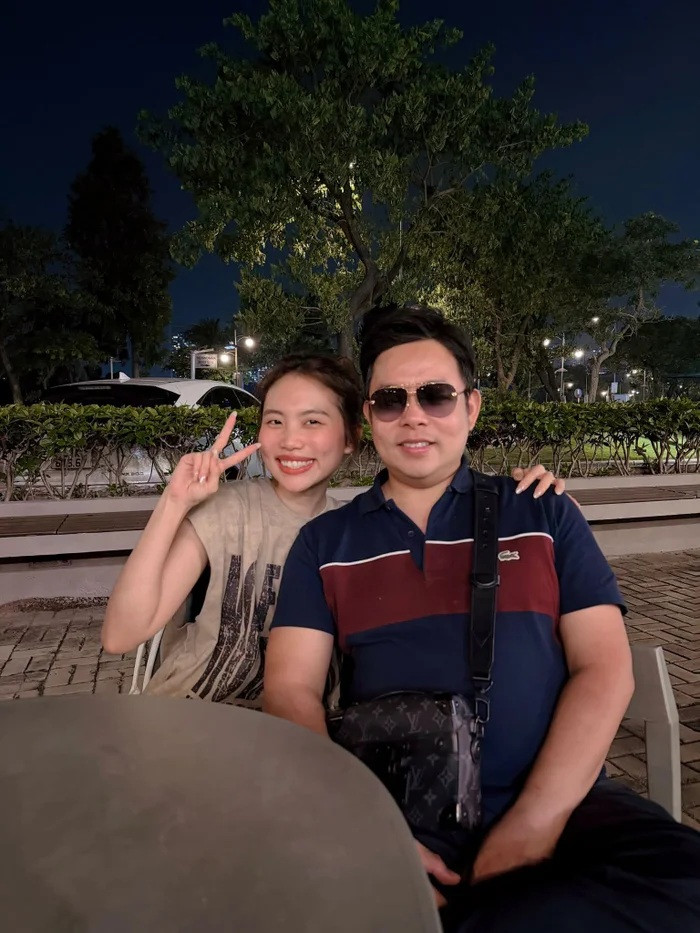 Quang Lê và Phương Mỹ Chi như người thương trong gia đình, sẵn sàng hỗ trợ cũng như ủng hộ trong nghệ thuật.