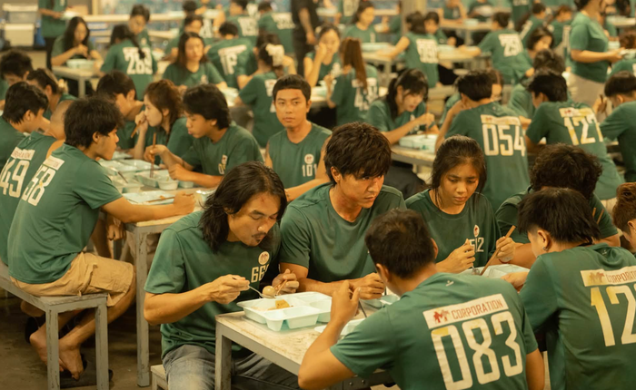 Câu chuyện xoay quanh Steven Nguyễn đảm nhận vai Ny, nhân vật mang mã số 700. Huỳnh Minh Kiên vào vai Út Đẹt, em gái của Ny. Ảnh: NSX
