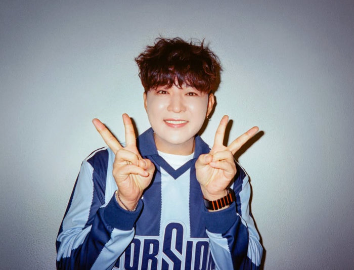Shindong (Super Junior) tiếp tục khiến người hâm mộ bất ngờ với diện mạo trẻ trung.