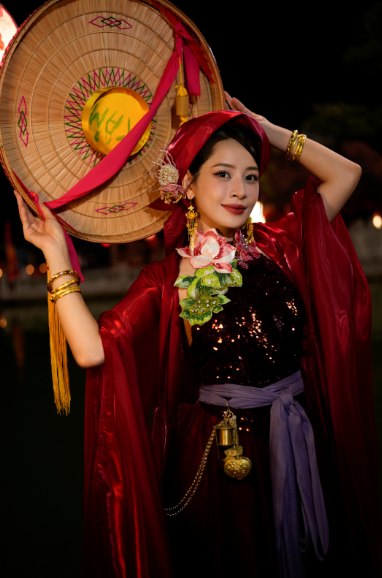 Chi Pu đang chuẩn bị trở lại với Chị Chị Em Em 3.&nbsp;