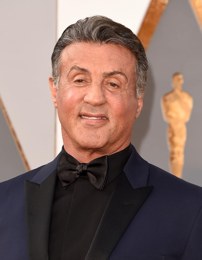 Stallone cho rằng tính cách dữ dằn mà ông từng thể hiện trên màn ảnh phần nào bắt nguồn từ những trải nghiệm trong gia đình.