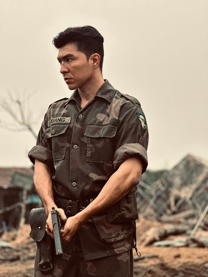 Mưa Đỏ đánh dấu bước chuyển rõ nét trong hành trình điện ảnh của Steven Nguyễn.