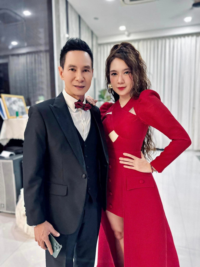Lý Hải - Minh Hà - cặp vợ chồng gây ngưỡng mộ nhất showbiz Việt.