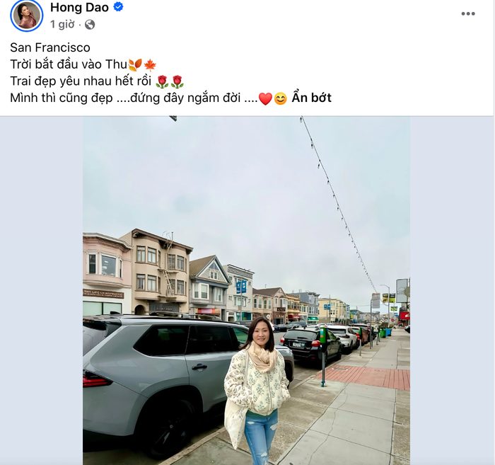 Hồng Đào đăng ảnh tại San Francisco.
