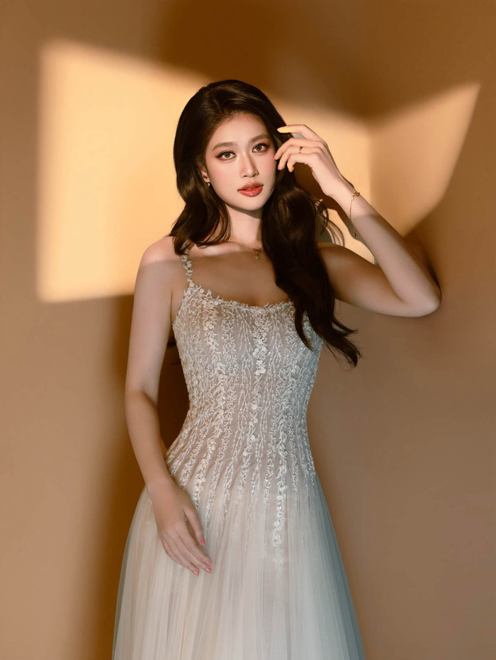 Đoàn Thiên Ân liên tục làm mới hình ảnh qua từng vai diễn. Ảnh: FBNV