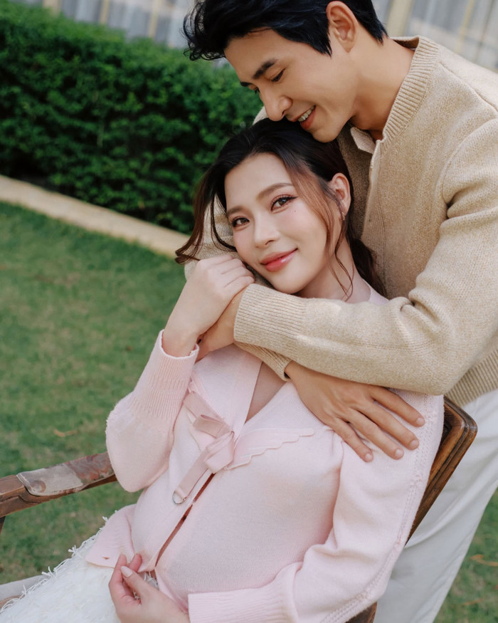 Lương Thế Thành và Thúy Diễm duy trì hôn nhân hạnh phúc suốt 10 năm qua.