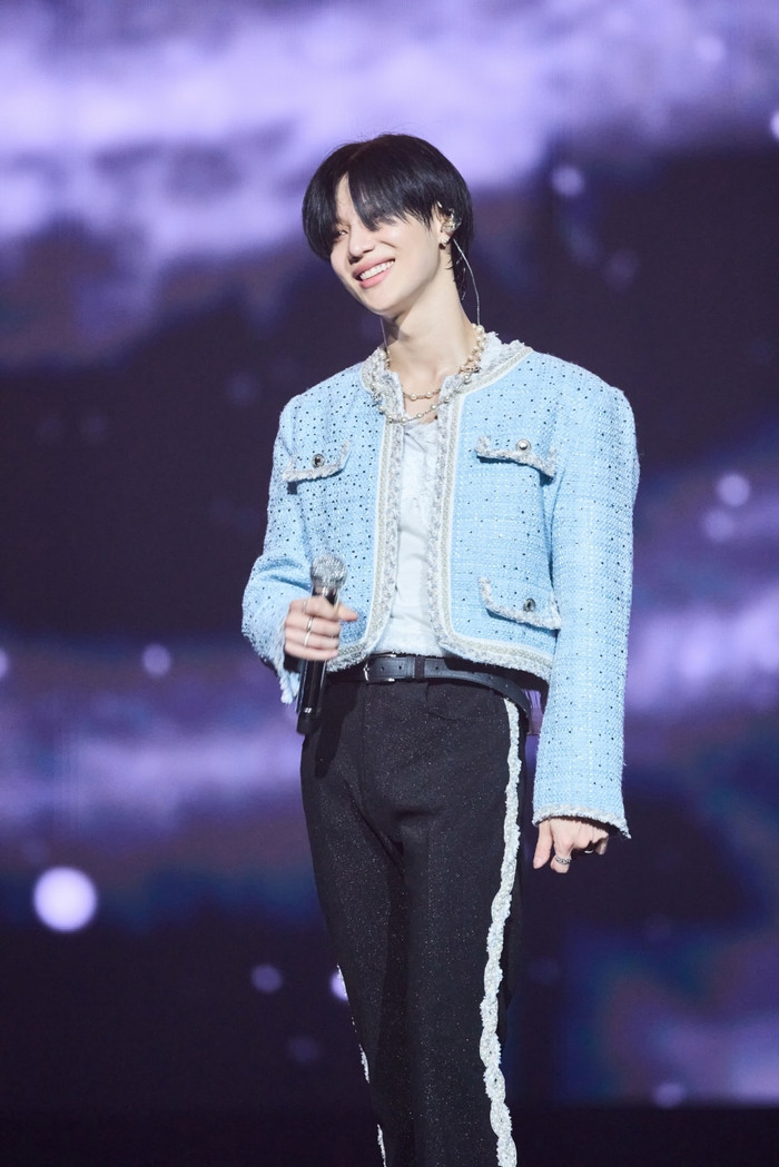 Taemin gây tranh cãi khi chia sẻ về AI Ảnh 1