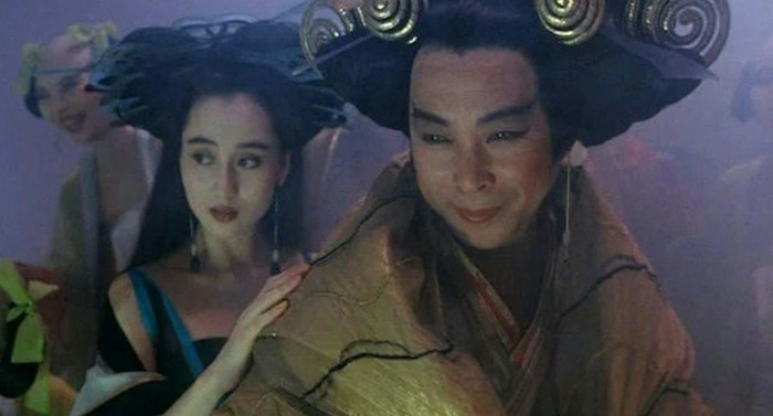 Lưu Triệu Minh khiến nhiều thế hệ khán giả ám ảnh với vai Lão Lão, yêu quái cây nghìn năm trong Thiện Nữ U Hồn.