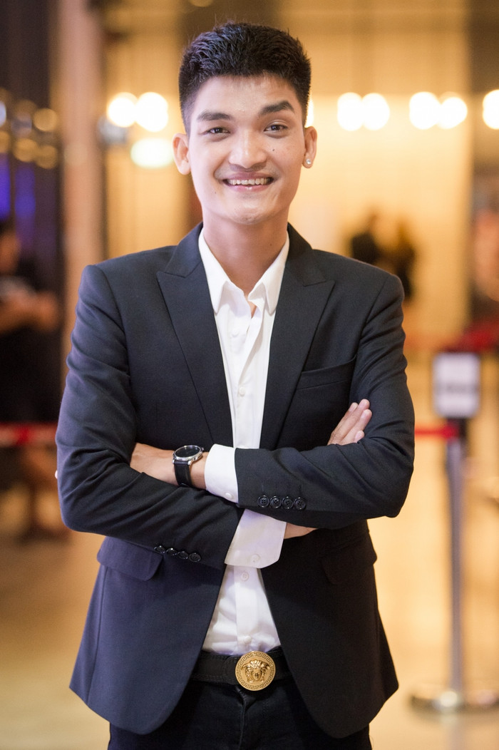 Nam diễn viên Mạc Văn Khoa.