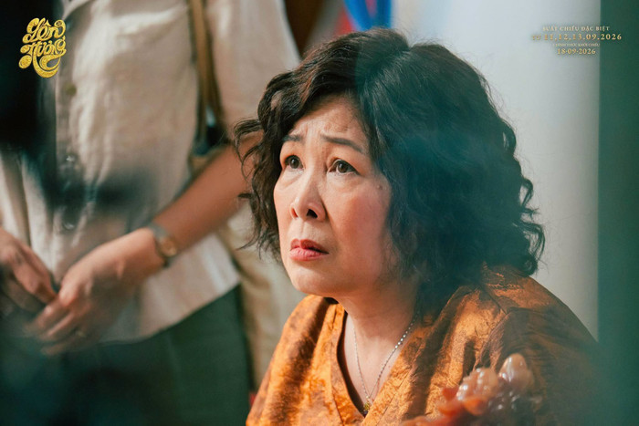 NSND Hồng Vân vào vai bà Sáu Vàng.&nbsp;