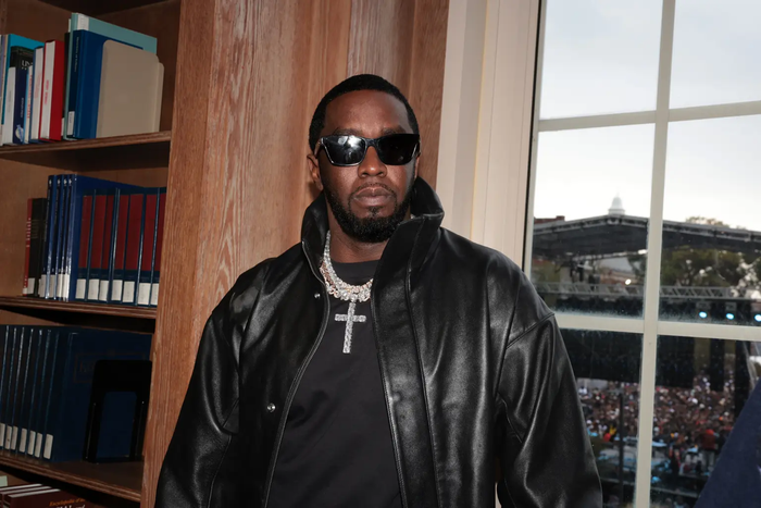 Sean “Diddy” Combs một lần nữa được cập nhật ngày mãn hạn tù sớm hơn dự kiến.