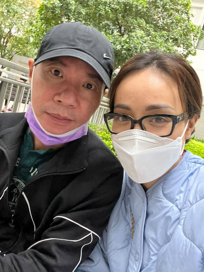 Hình ảnh được vợ Công Lý đăng tải trên trang cá nhân. Ảnh: FBNV