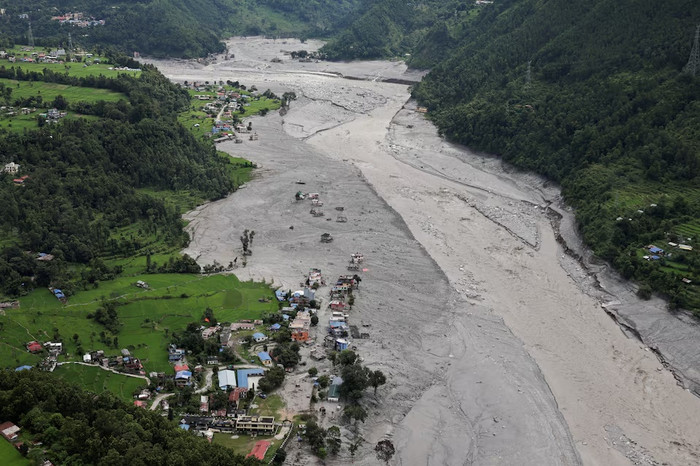 Nepal thiệt hại khoảng 66 nghìn tỷ đồng sau thảm họa lũ lụt, hơn 4.200 người vẫn mất tích Ảnh 3