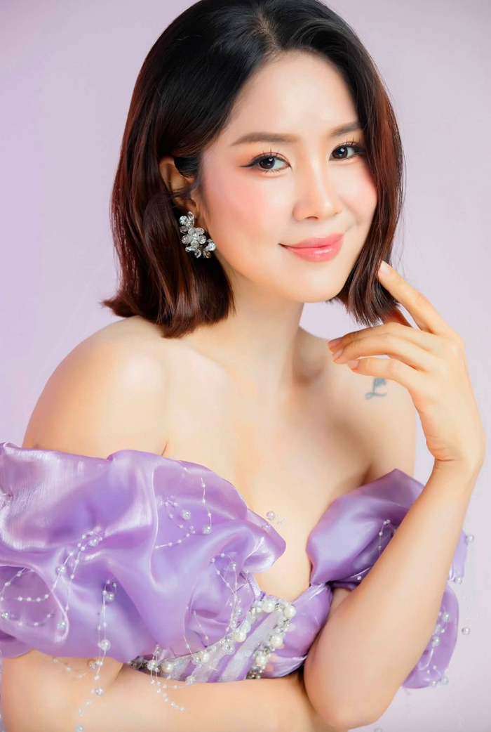 Lê Phương tiếp tục khẳng định sức hút khi vừa được khán giả màn ảnh đón nhận, vừa có cơ hội đứng trên sân khấu. Ảnh: FBNV