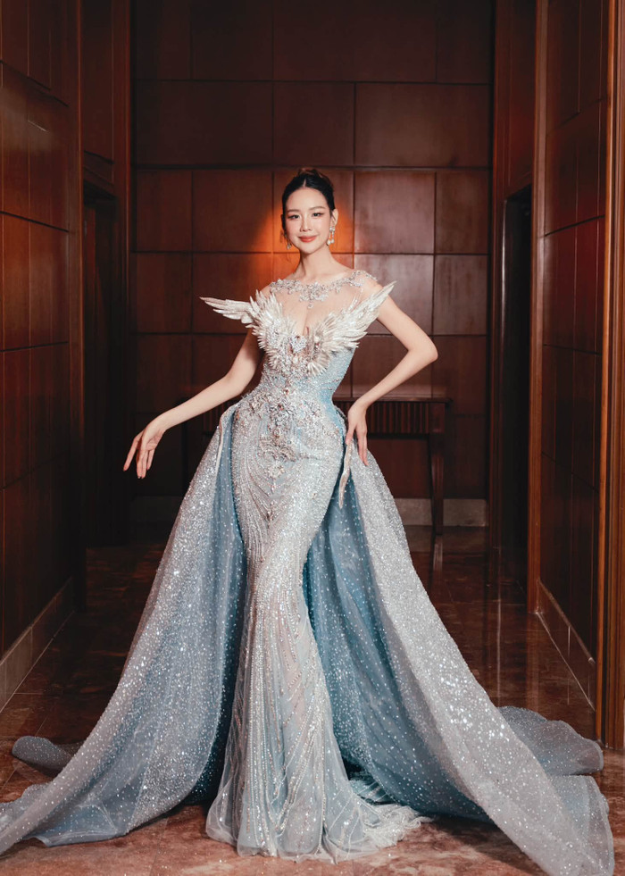 Thiết kế dạ hội được Bảo Ngọc chọn trong đêm chung kết Miss World.&nbsp;