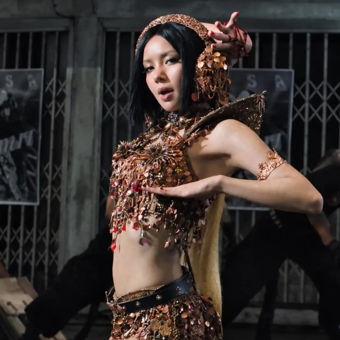 Hình ảnh của Lisa trong MV&nbsp;
