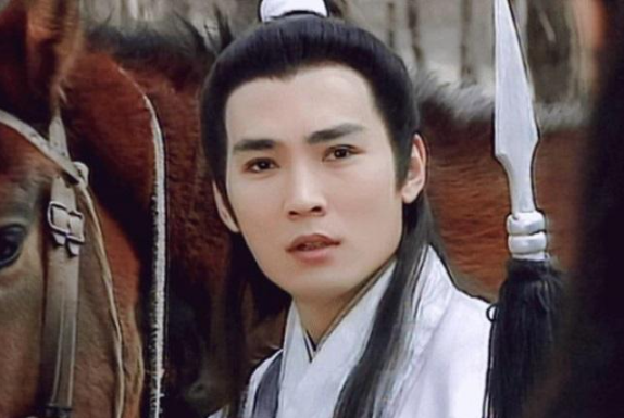 Tiểu Lý Phi Đao trở thành tuyệt kỹ biểu tượng cho cao thủ Lý Tầm Hoan trong thế giới Cổ Long.