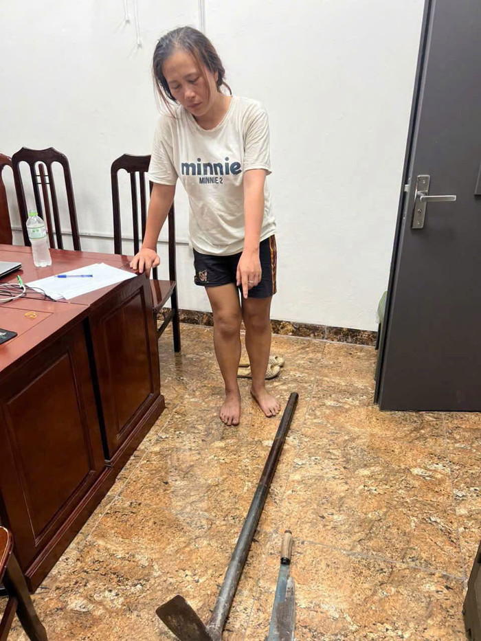 Nguyễn Thị Thu Hằng tại Cơ quan Công an. Ảnh: Công an TP Hà Nội