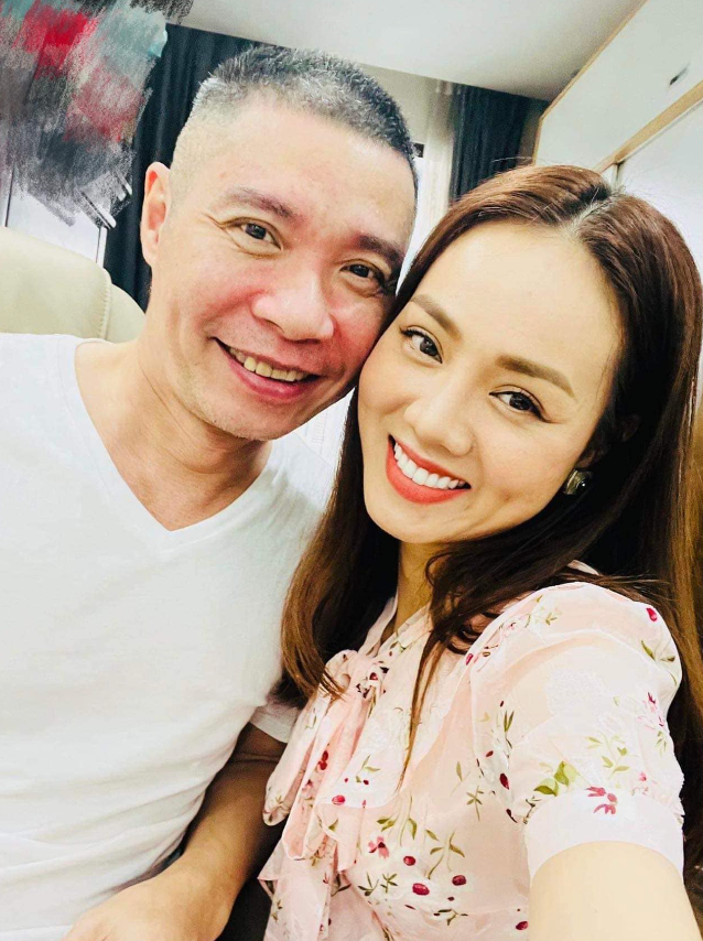 NSND Công Lý và vợ Ngọc Hà.