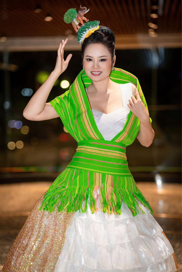 Phượng Zenana nói về công việc đào tạo người mẫu: 'Tôi không tạo ra bản sao' Ảnh 4