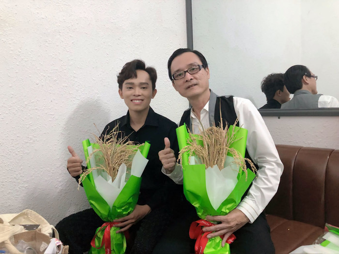 Nam nhạc sĩ gạo cội dành điều đặc biệt cho Hồ Văn Cường trong ngày trọng đại Ảnh 4