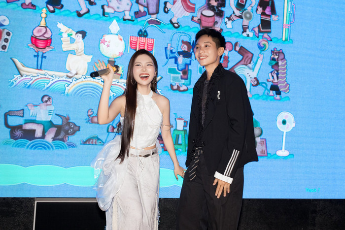 Phương Mỹ Chi và Bảo Định duy trì mối quan hệ thân thiết sau khi hợp tác trong MV Thiên Đường Với Người Thương.