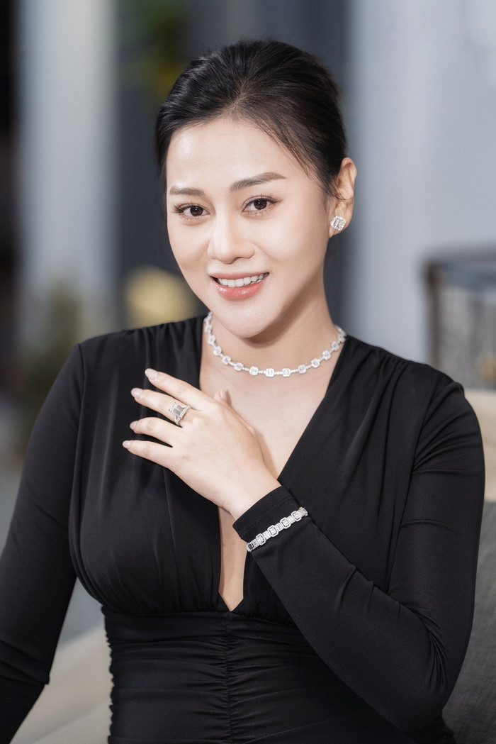 Diễn viên Phương Oanh quê ở Ninh Bình.
