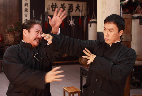 Chân Tử Đan thể hiện những màn giao đấu mãn nhãn trong loạt phim Diệp Vấn.