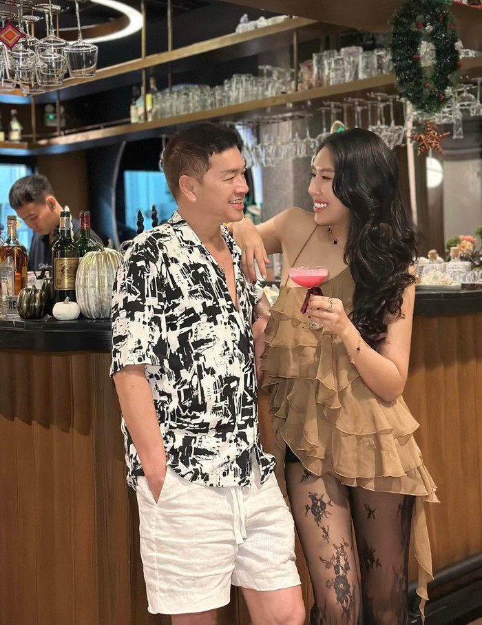 Nghệ sĩ Quang Minh và vợ hiện có 1 con trai chung.&nbsp;