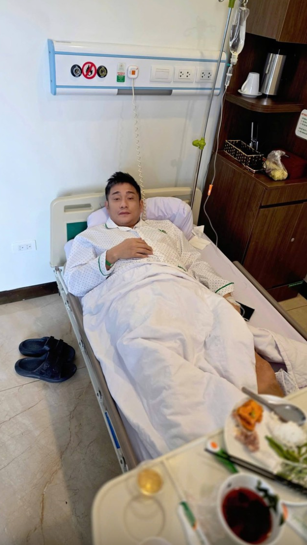 Minh Tiệp phải nhập viện vì sốt virus và cúm A.