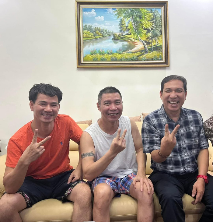 NSND Công Lý chia sẻ hình ảnh hội ngộ cùng Xuân Bắc và Quang Thắng. Ảnh: FBNV