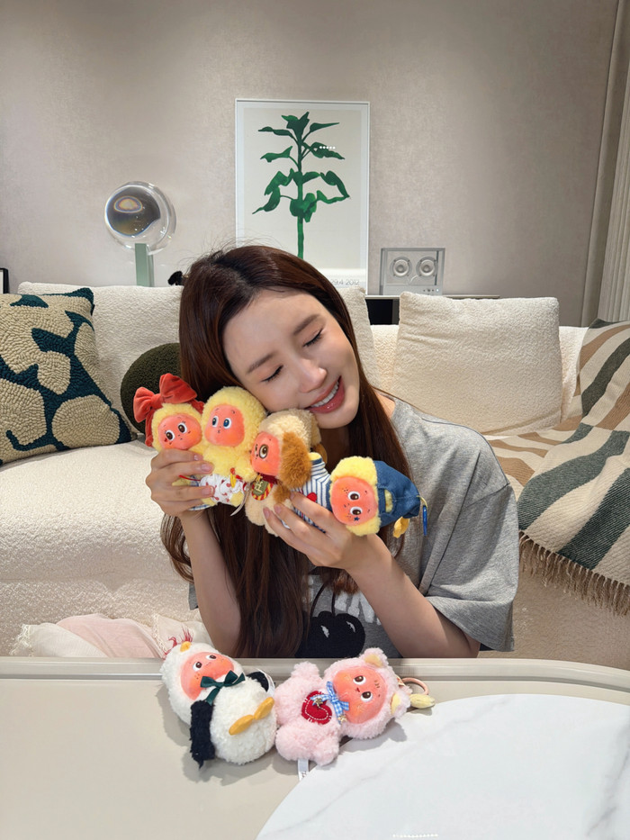Lee Da Hae giữ tinh thần lạc quan, vui vẻ trong thai kỳ,