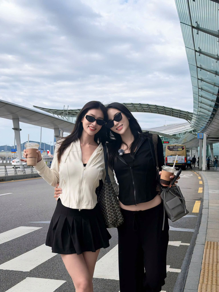 Kỳ Duyên và Đoàn Thiên Ân check in tại Hàn Quốc.