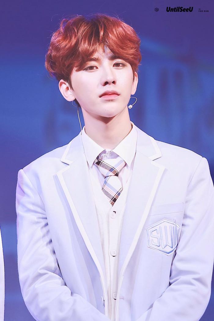 Từ thực tập sinh, Thái Từ Khôn trở thành PD chưa đầy 2 năm debut.