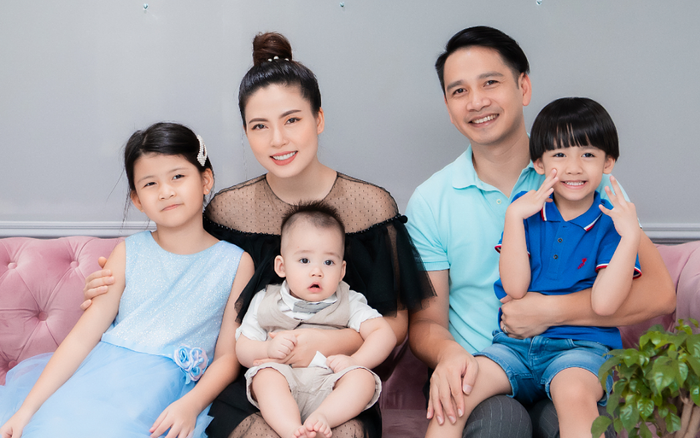 Ca sĩ Ngọc Hiền nghẹn ngào khi được hỏi về con trai tự kỷ Ảnh 2