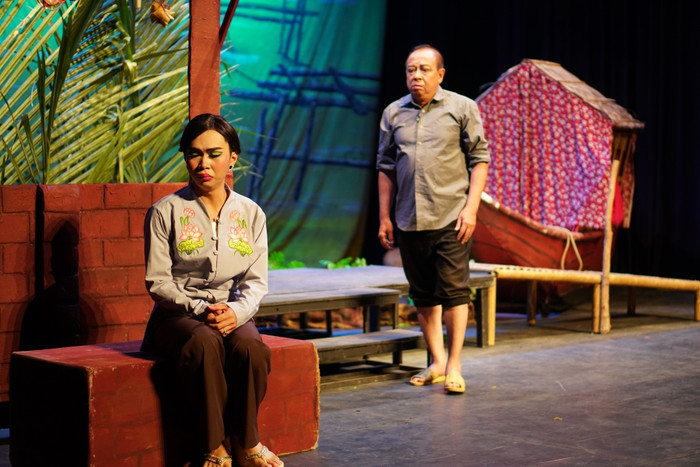 Kịch Ngược dòng