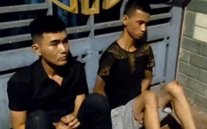 2 thanh niên lao thẳng xe vào tổ tuần tra khiến một công an bị thương Ảnh 2