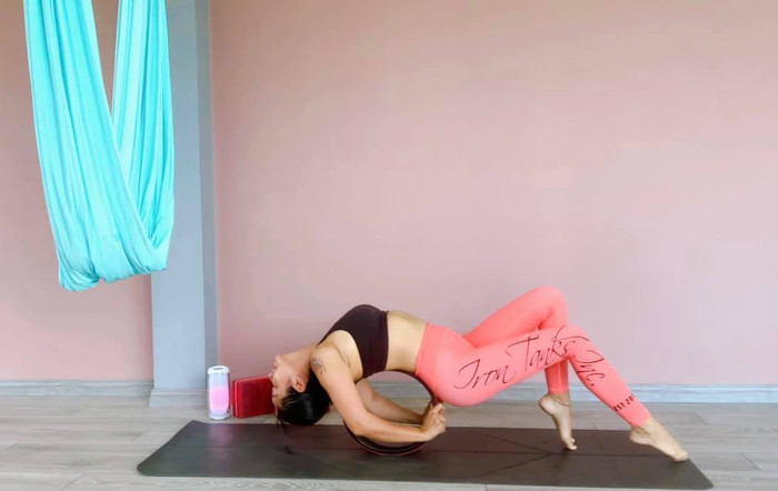 Con gái của Ốc Thanh Vân mới 7 tuổi đã thực hiện được nhiều động tác yoga khó nhằn Ảnh 7