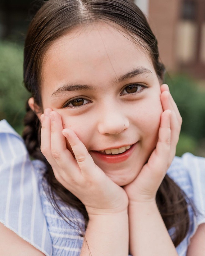 Cuộc sống của 'thiên thần lai' từng được mệnh danh là 'cô bé đẹp nhất Thái Lan' sau 6 năm nổi tiếng giờ ra sao? Ảnh 9