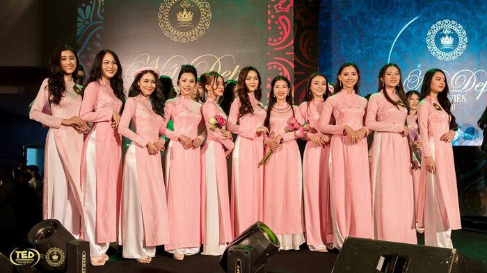 Những trường Đại học có đồng phục sinh viên đẹp nhất Việt Nam Ảnh 8