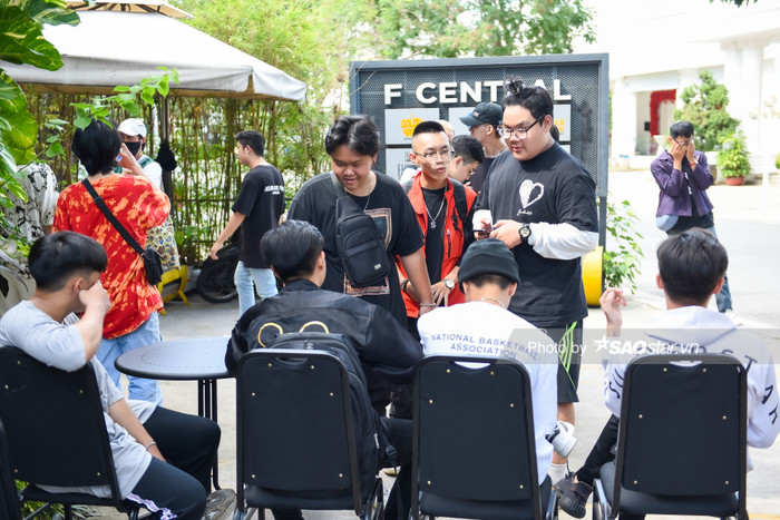 Dàn thí sinh phủ kín vòng casting King Of Rap khu vực TP.HCM: Lộ diện nhiều tài năng sáng giá Ảnh 1