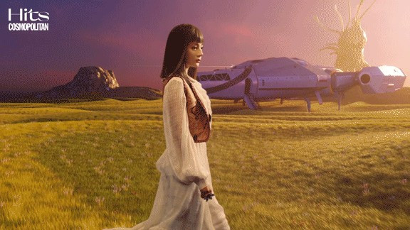 Địch Lệ Nhiệt Ba, Dương Dương, Hứa Quang Hán tỏa sáng trên tạp chí, lại còn được fans 'ship' nhiệt tình Ảnh 13