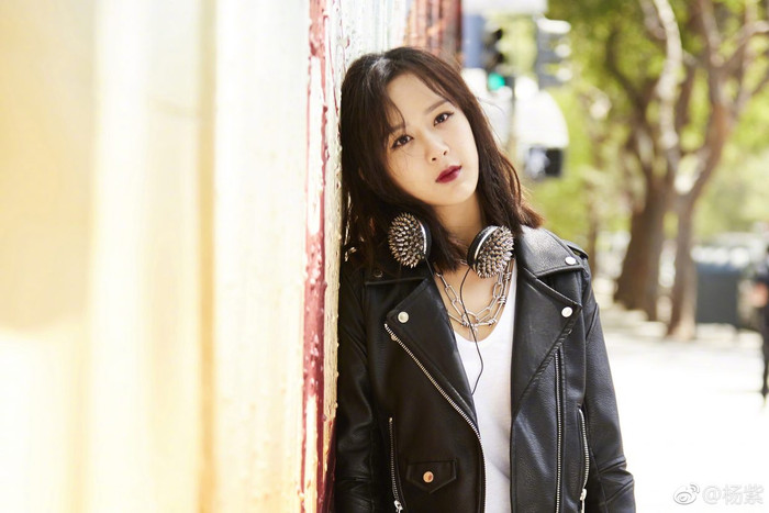 Antifan Dương Tử khóc lóc, cầu xin tha thứ khi nghe tòa tuyên phạt hơn 340 triệu đồng Ảnh 6