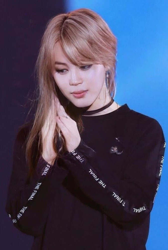 Theo trào lưu hoán đổi giới tính, cùng chiêm ngưỡng BTS phiên bản nữ cực xinh gái dưới bàn tay chỉnh ảnh của fan Ảnh 27