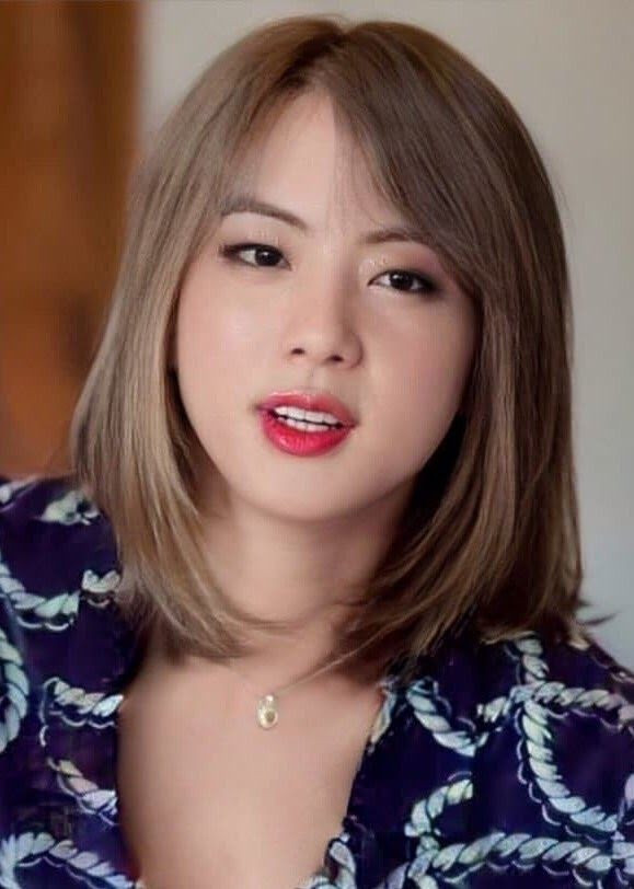 Theo trào lưu hoán đổi giới tính, cùng chiêm ngưỡng BTS phiên bản nữ cực xinh gái dưới bàn tay chỉnh ảnh của fan Ảnh 10